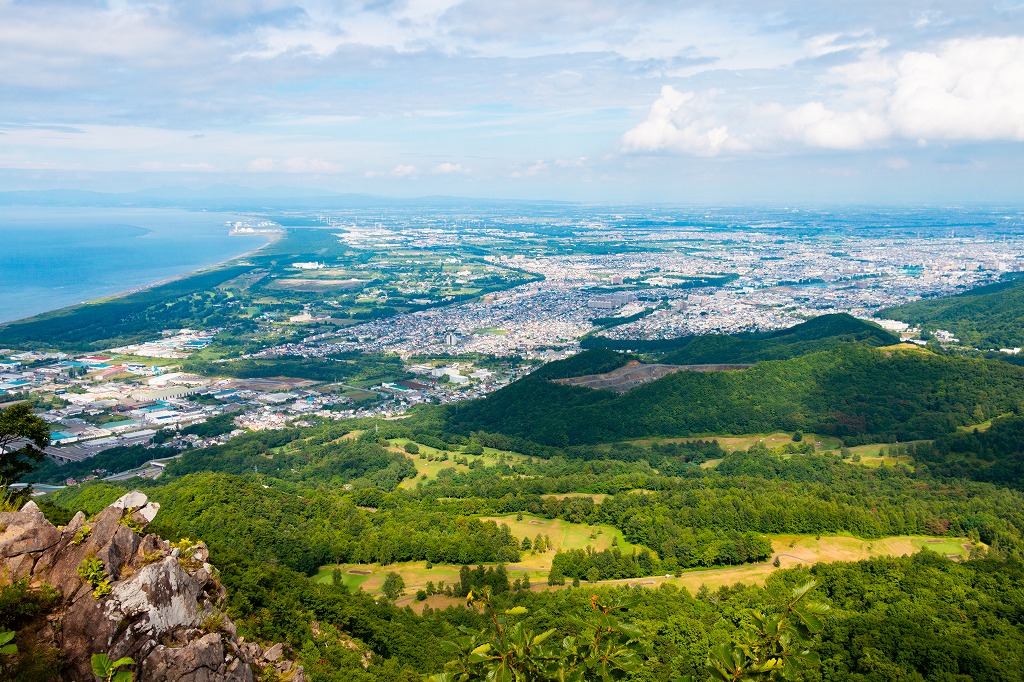 北海道石狩市で計画する「ゼロエミッション・データセンター」の着工を発表（KCCS）